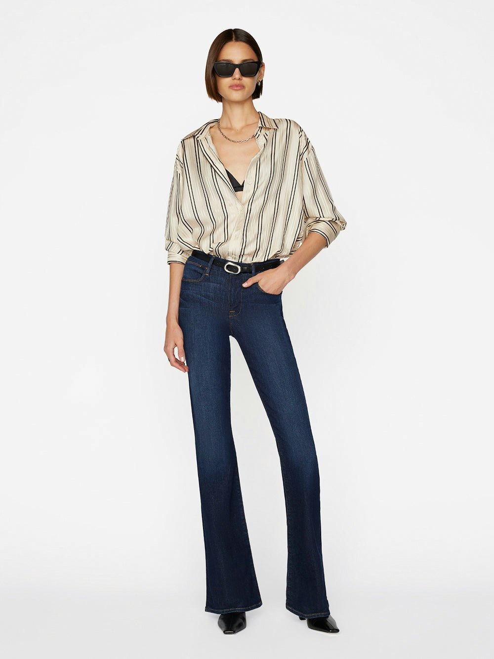 jeans full body view alt:hover